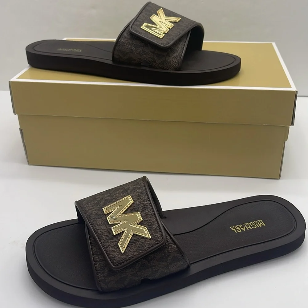 MICHAEL KORS Palmer Signature Logo Slide Sandal
Brown 
NWT - Picture 14 of 16